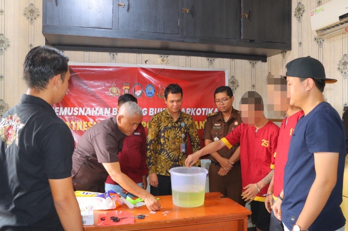 Polres Sintang laksanakan pemusnahan barang bukti berupa narkoba