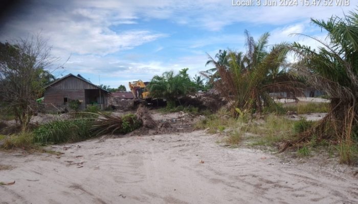PETI Gunakan Excavator di Ketapang Diduga Bebas Beroperasi, Aparat Diminta Bertindak Tegas