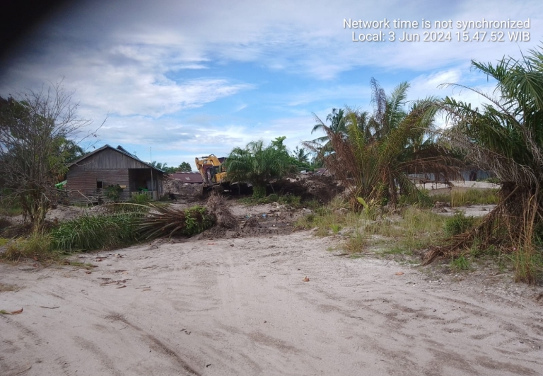 PETI di lokasi Jaka SP. 6 Desa Kepuluk gunakan alat berat