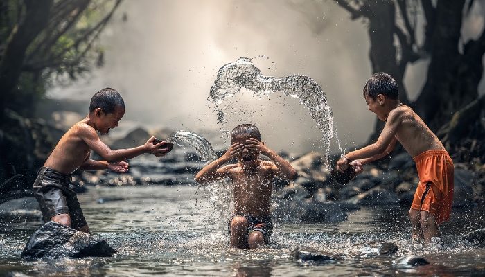 Lawan Kecanduan Gadget Anak di Era Digital: Tips Jitu dari Ahli!