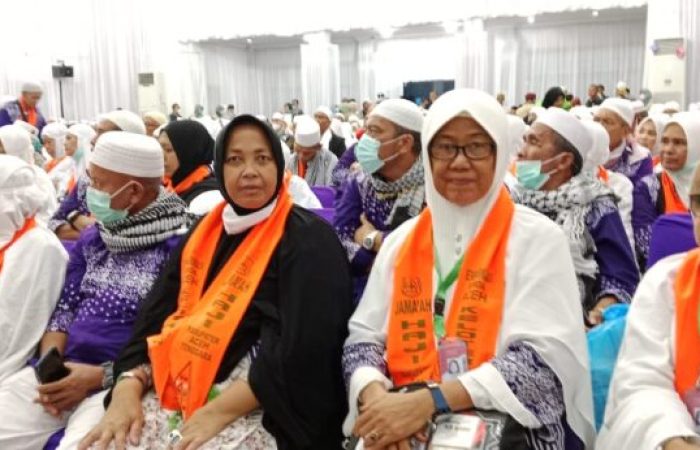114 Jama’ah Haji Agara Kembali ke Tanah Air , Pj Bupati Bersyukur Jamaah Sehat Walafiat 