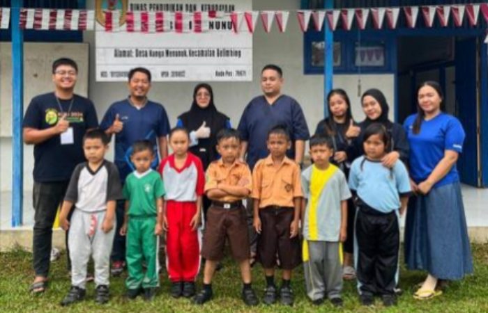 Mahasiswa  Prodi Manajemen K. Sintang UM.Pontianak Laksanakan KKU di Kecamatan Belimbing