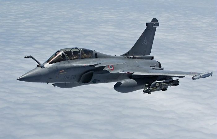 Tragedi Udara: Dua Pilot Prancis Gugur Akibat Tabrakan Antara Pesawat Tempur Rafale