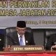 Indra Subekti, Ketua Sementara DPRD Sintang, memimpin sidang pengucapan sumpah/janji anggota DPRD periode 2024-2029