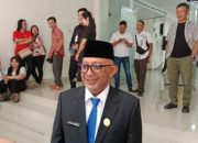 Indra Subekti resmi dilantik sebagai anggota DPRD Sintang