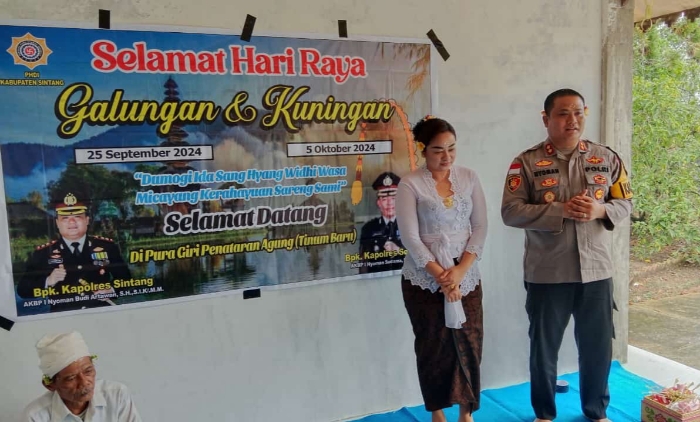 Kapolres Sintang Rayakan Hari Raya Galungan Bersama Umat Hindu di Pura Giri Penataran Agung