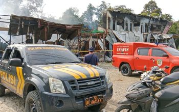 Begini Kronologis Si Jago Merah Hanguskan 8 Ruko di Jalan Sintang-Pontianak