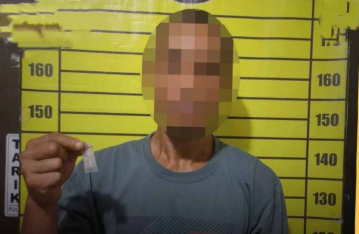 Polsek Binjai Hulu menangkap tersangka narkotika di Jalan Sintang-Ketungau dengan barang bukti sabu