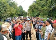 Polres Sintang Siagakan Personel untuk Pengamanan Aksi Unjuk Rasa di Jembatan Sungai Dangkuk