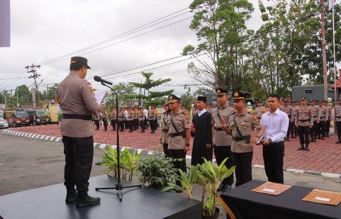 Mutasi Dua Jabatan di Polres Sintang Wakapolres dan Kapolsek Kelam Permai