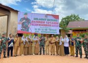 Danrem 121/ABW Gelar Makan Bergizi untuk Anak SD di Kendawangan