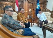 Ketum Firdaus Bersama Pengurus SMSI Pusat Audiensi dengan Mendikdasmen Abdul Mu’ti Bahas Kemajuan Pendidikan dan Pers