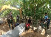 Anggota Satgas TMMD Mulai Pasang Gorong Gorong Desa Rikit Bur II Agara