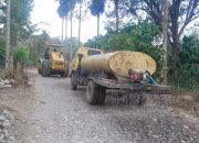 TMMD Ke -125 Padatkan Jalan Desa Rikit Bur II Dengan Alat Berat Slender