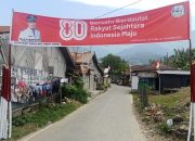 Warga Bersama Anggota Satgas Kodim 0108 Agara Bergotong Royong Jelang Penutupan TMMD