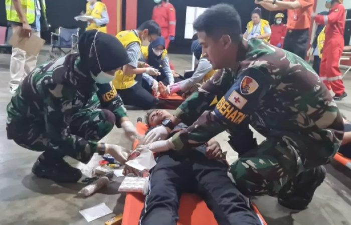 Komandan Lanud SMH Pimpin Simulasi Darurat di Bandara SMB II Palembang