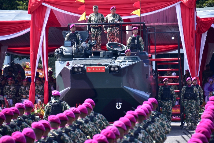 Panglima TNI Resmi Jadi Warga Kehormatan Marinir 4