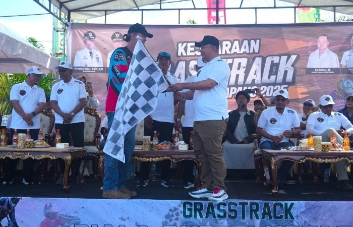 Ketua DPRD Ketapang Hadiri Pembukaan Grass Track Piala Bupati Ketapang 2025