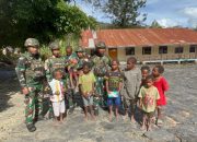 Satgas Yonif 521/DY Gelar Pelayanan Kesehatan Gratis Sambut Natal 2025 di Distrik Kelila