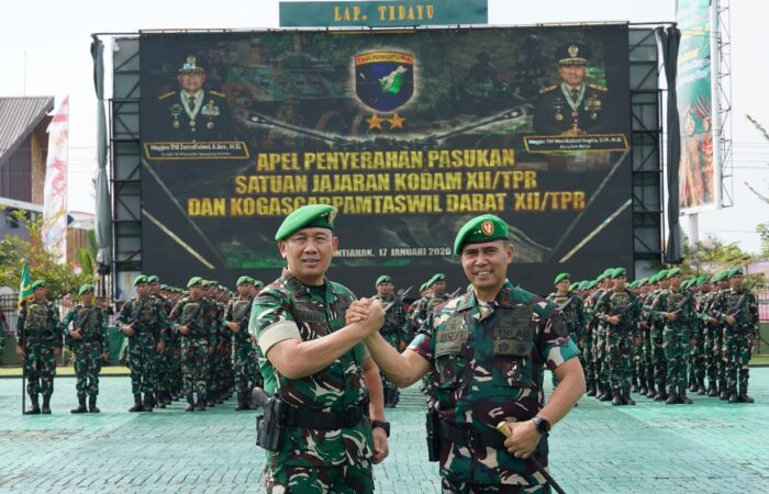 Tongkat Komando Berganti, Mayjen TNI Novi Rubadi Sugito, S.I.P., M.Si., Resmi Pimpin Pasukan Kodam XII/Tpr