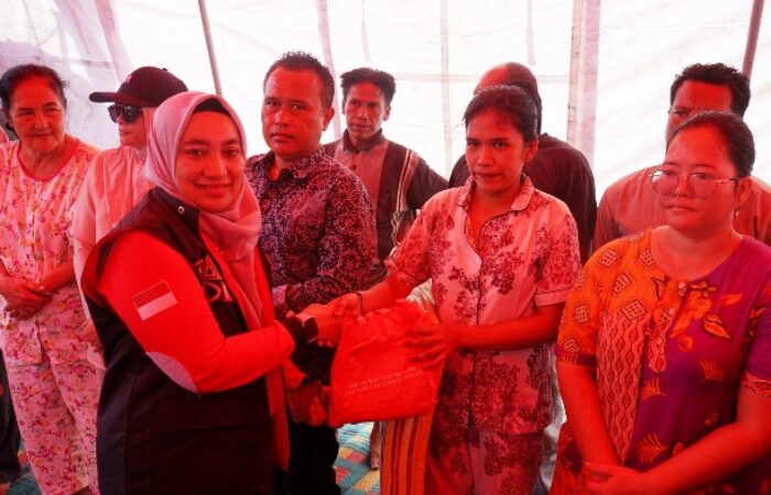 Dinas Sosial Salurkan Bantuan Kepada Korban Kebakaran di Aceh Tenggara