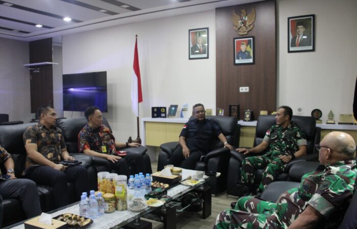 Danrem 121/Abw Silaturahmi ke Kanwil Bea Cukai Kalbar, Perkuat Sinergi Pengamanan Wilayah