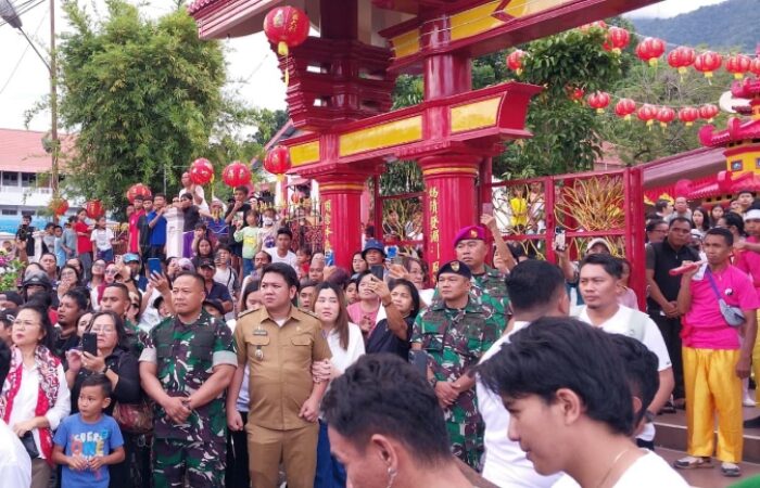 Perkokoh Nilai Toleransi, Dandim 1310/Bitung dan Forkopimda Hadiri Prosesi Cap Go Meh 2577 Kongzili