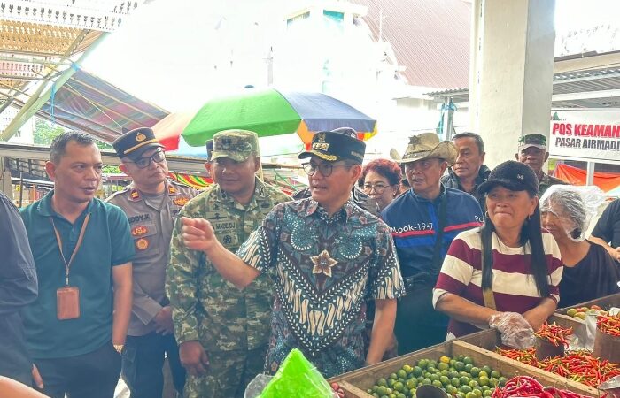 Jelang Idul Fitri 1447 H, Forkopimda Minut Gelar Sidak Pasar dan Bagikan Kupon Subsidi Sembako Dipasar Airmadidi