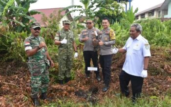 Danramil Sintang Hadiri Penanaman Pohon Hari Bumi 2026, Dorong Kesadaran Lingkungan Sejak Dini