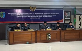 Indra Subekti Pimpin Paripurna, DPRD Sintang Sampaikan Rekomendasi LKPj Bupati 2025