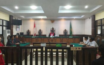 PN Sintang kabulkan praperadilan Agustinus CS