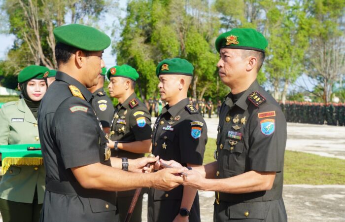 Danrem 121/Abw Pimpin Sertijab 4 Komandan Satuan di Sintang, Ini Daftar Pejabat Baru