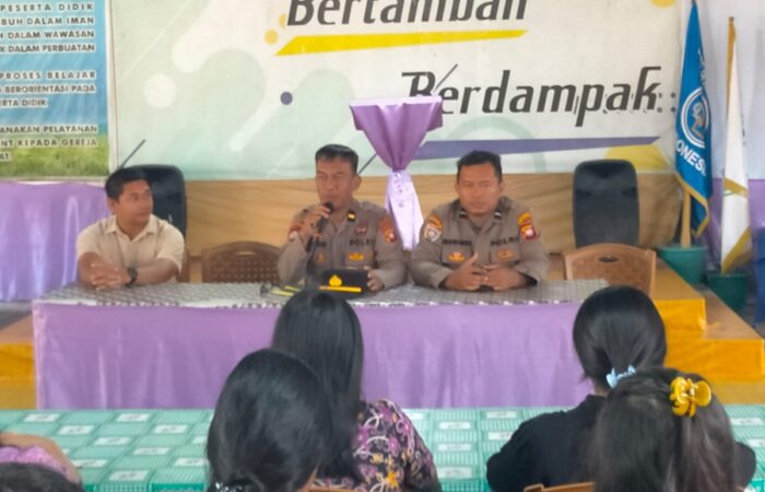Bersama Satbinmas Polres Sekadau, SMTK Eben Hauzer Belitang Hulu Tolak Bullying