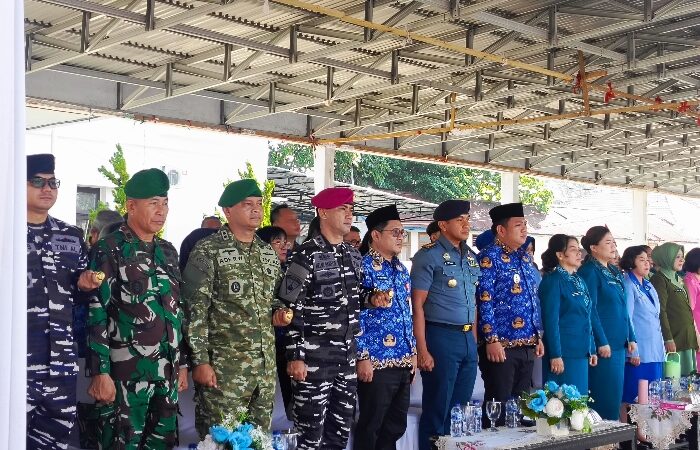 Teladani Semangat Juang R.A. Kartini, Danramil 1310-01/Bitung Hadiri Upacara Peringatan Hari Kartini Tahun 2026