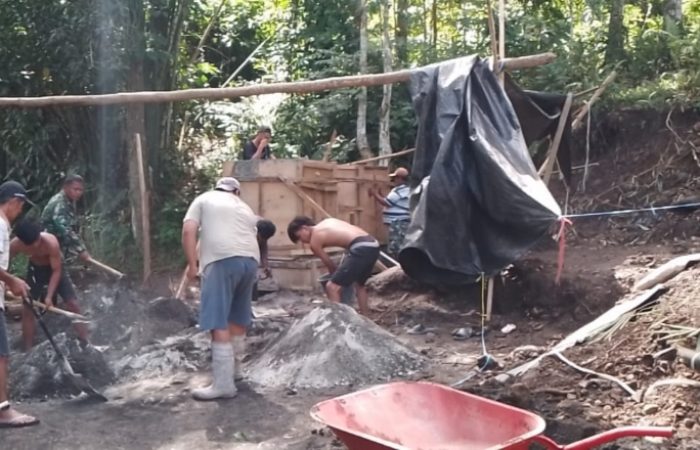 Dandim 1310/Bitung Apresiasi Aksi Babinsa  Airmadidi Bawah Dan Warga Gotong Royong Bangun Jembatan Perintis Garuda