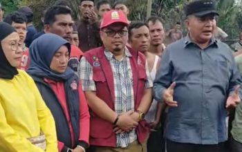 Kadis Sosial Aceh Tinjau Korban Kebakaran di Aceh Tenggara